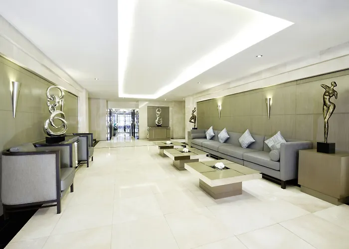Отель Centre Point Chidlom Бангкок