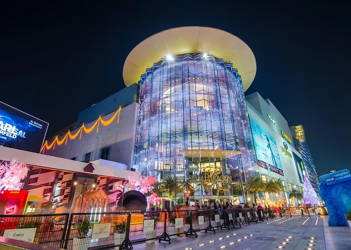 Отель Centre Point Chidlom 4*